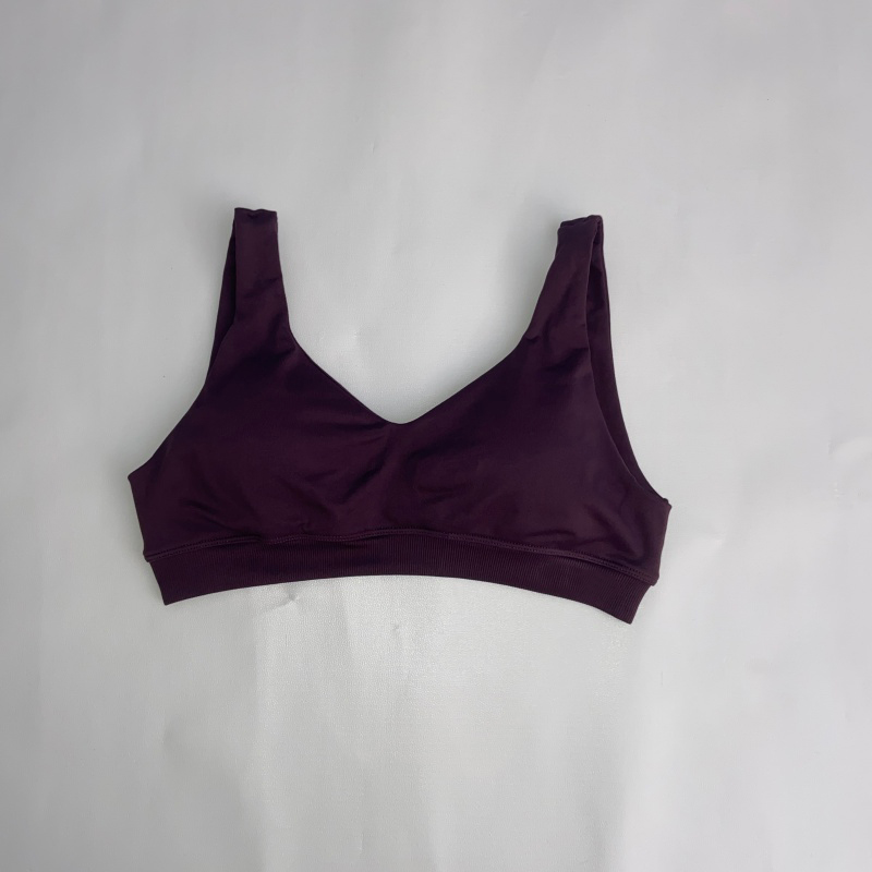 طقم رياضي نسائي بدون خياطة، حم - مراجعة Herbal Yoga وسعره